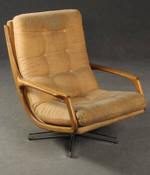 Drehbarer Lounge Sessel mit Feincordbezug