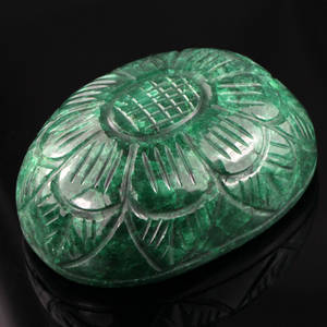 Uindfattet smaragd ca. 872.45 ct