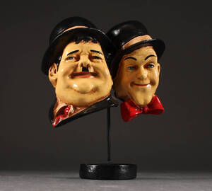 Buste i form af Gøg  Gogge