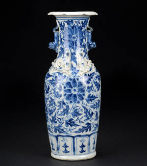 Kinesisk vase af porcelæn, 1800-tallet