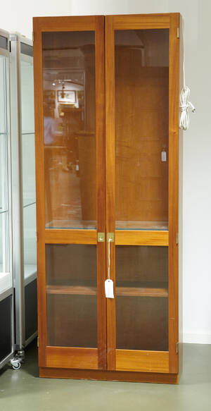 Bokskåp K Andersson