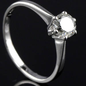 Solitaire ring ca. 0.70 ct.