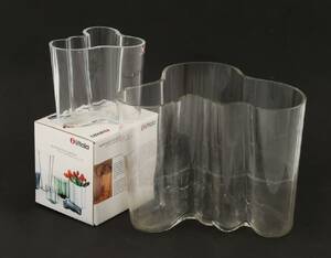 Vaser 3st, Savoy, Alvar Aalto för Iittala