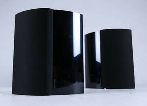Bang Olufsen. Par Beolab 4000 højttalere med tilbehør farve aluminium Denne vare er sat til omsalg under nyt varenummer 4961070