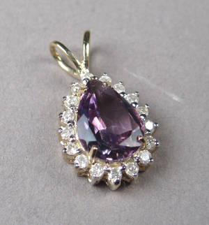 Ametyst- og diamantvedhæng