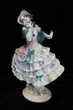 FIGURIN MEISSEN H 27, 5 CM- STPL SE BILD