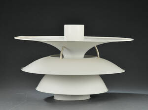 Poul Henningsen. PH Charlottenborg pendel, Ø 65 cm 