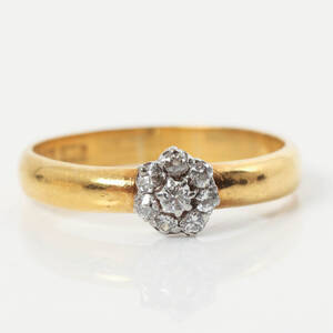 DIAMANTRING 8st diamanter, guld 23k, 4.5g