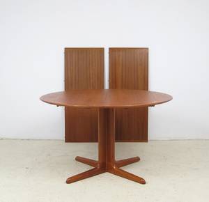 Dänischer Möbelarchitekt, Teak Esstisch mit zwei Einlegeplatten