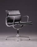 Charles Eames 1907-1978. Soft Pad Alu Chair, Model EA 208
