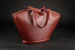 Louis Vuitton. Skuldertaske. Brunt epi læder. Model Saint Jacques Small. 