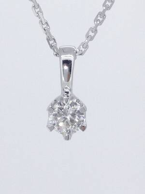Pendant in 9k  with a brilliant cut diamond 0.25 ct