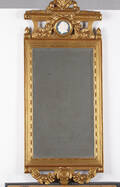 Spegel i gustaviansk stil