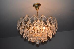 Kristallplafondlampa