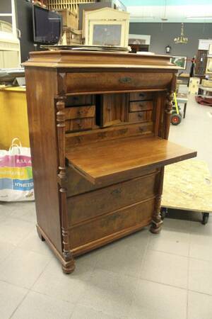 Chiffonjé, sent 1800-tal