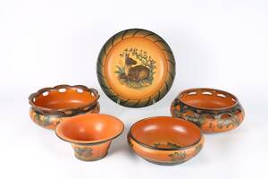 Ipsen Fem skåle med forskellige dekorationer 5