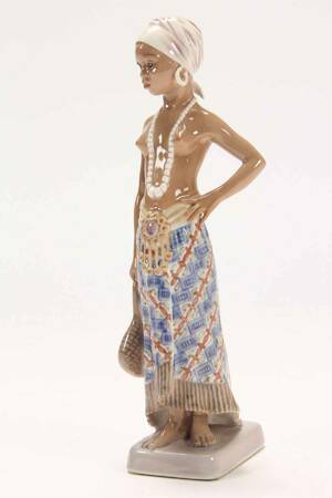Dahl Jensen, Pige fra Sierra Leone, figur, porcelæn   Denne vare er sat til omsalg under nyt varenummer 4122174