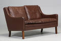 Dansk design. To pers. sofa i skind
