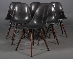 Charles Eames Sæt på seks skalstole, DSW, mat sort overflade 6