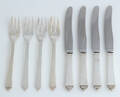 Georg Jensen. Pyramide dessertknive og -gafler af sterlingsølv og sølv 8