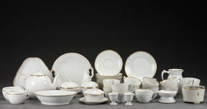 Bing  Grøndahl. Morgen service af porcelæn Harthman bestående af  49 dele,