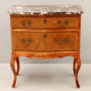 Byrå, Louis XV-stil