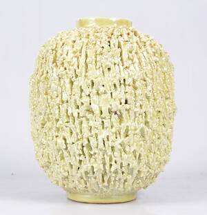 GUNNAR NYLUND. Vas, Chamotte, stengods, Rörstrand.