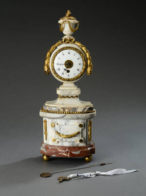 Louis XVI kaminur af marmor, ca. 1790.