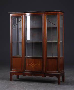 Vitrineskab, mahogni. 20. årh.s midte