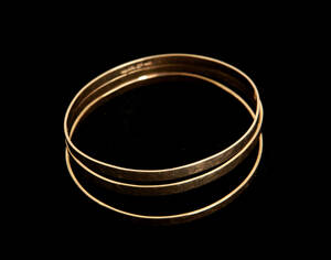 Armring i 18 k guld