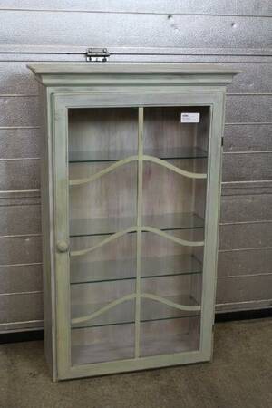 VÄGGVITRINSKÅP H 103, BREDD 65 CM