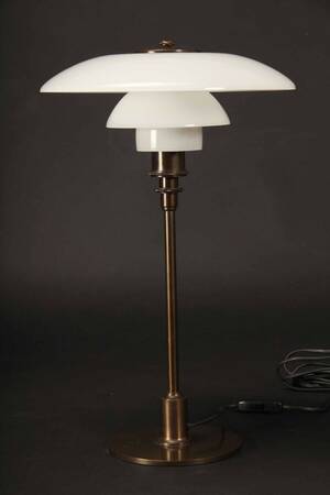 Poul Henningsen for Louis Poulsen, TrePH bordlampe, Jubilæumsmodel.