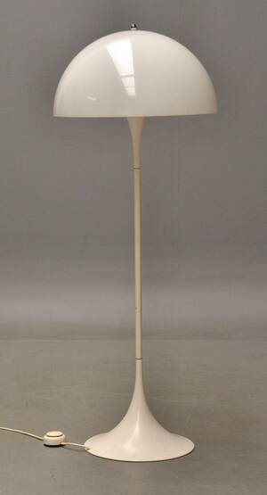 Verner Panton. Panthella standergulvlampe Denne vare er sat til omsalg under nyt varenummer 4719902
