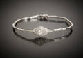 Armband i 18 k vitguld