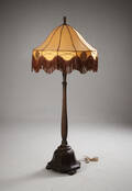 Golvlampa i barockstil