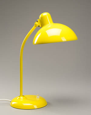 Christian Dell. Kaiser bordlampe, model 6556