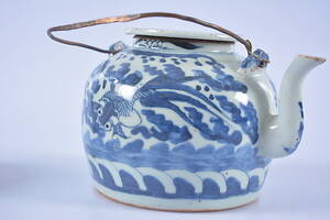 TEKANNA, porslin, Kina, 1800-tal.