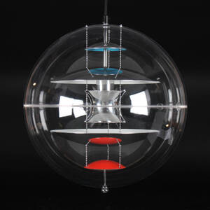 Verner Panton. VP-Globe pendel, Ø 40 cm.