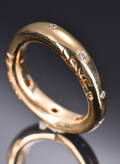 Ole Lynggaard. Love ring nr 4 af 18 kt guld med brillanter Denne vare er sat til omsalg under nyt varenummer 4938241