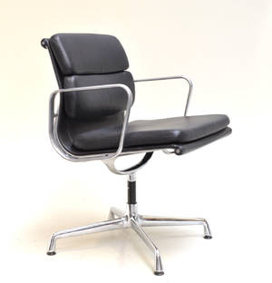 Charles Eames 1907-1978. Soft Pad armstol, Model EA-207