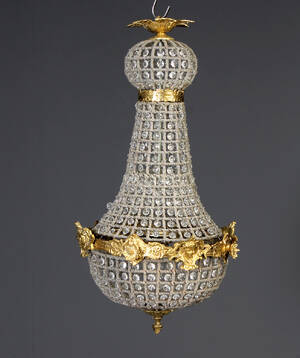 Sækkeformet prismekrone, empireform 