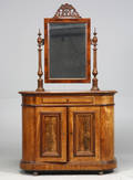 Spejlbuffét af nøddetræ, 1800-tallet