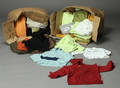 Samling børnetøj 285