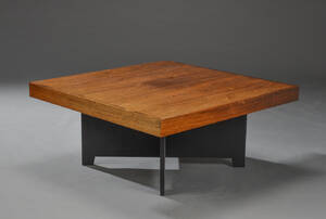 Kvadratisk sofabord med plade af palisander