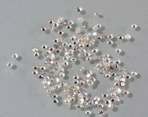 Samling uindfattede runde diamanter. Ca. 10.03 ct