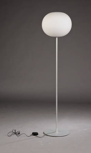 Jasper Morrison Glo-Ball Gulvlampe, Flos.