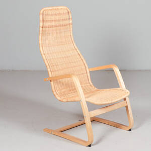 KARMFÅTÖLJ, flätad, 2000-tal