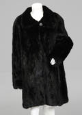 Minkfrakke af sort, blank stykmink, str ca 44