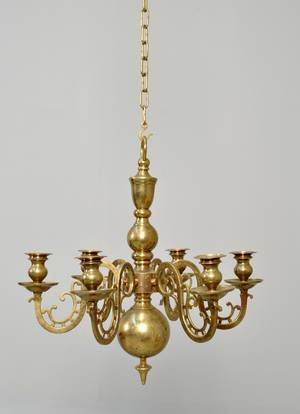 Lysekrone af messing, 1900-tallet