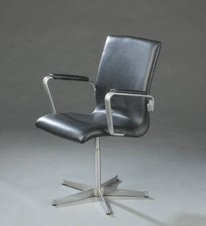 Arne Jacobsen. Oxford armstol